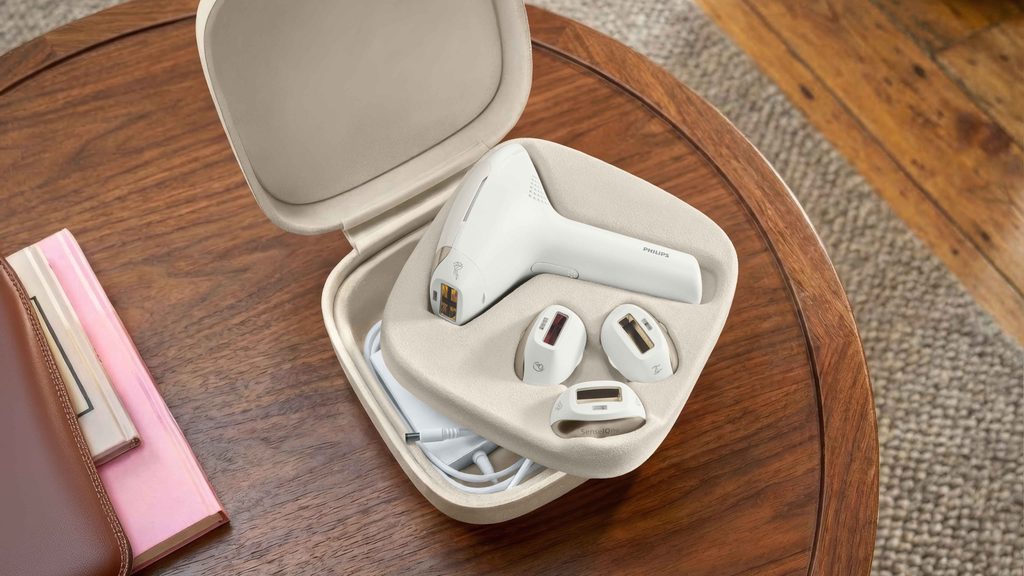 Zbavte se chloupků i pochybností: Nový IPL epilátor Philips Lumea 9900 Pro vás provede ošetřením krok za krokem